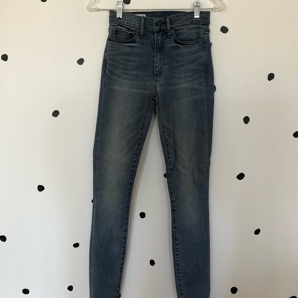 Gap high rise skinny jeans- size 24